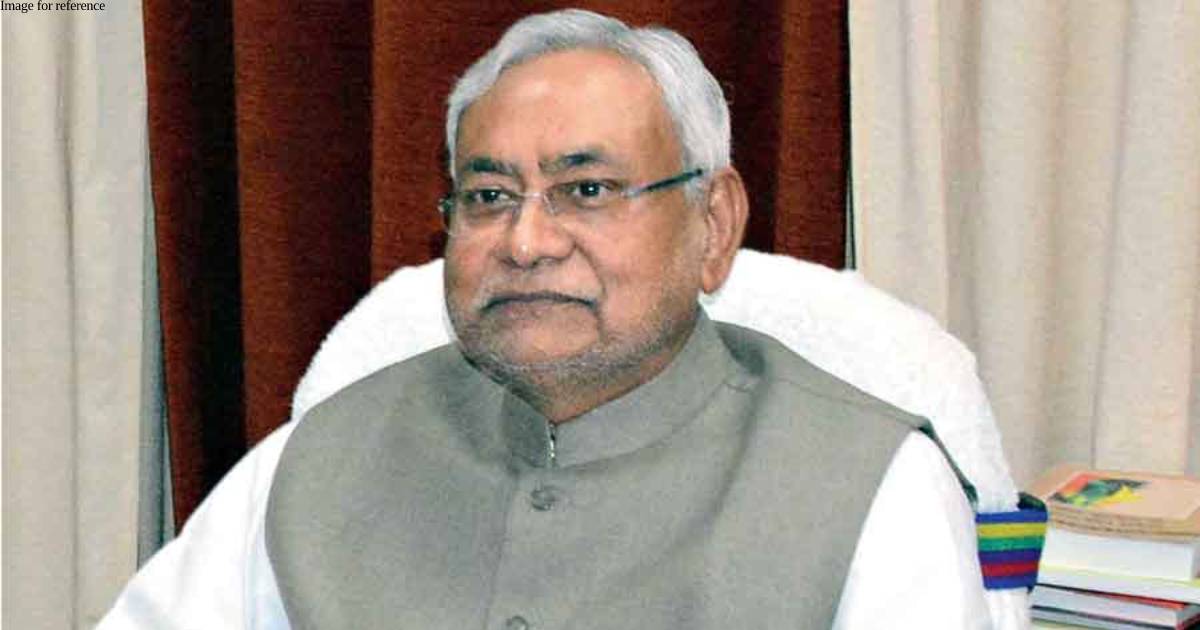 Bihar CM announces ex gratia of Rs 4 lakh each to 15 people died due to lightning strikes